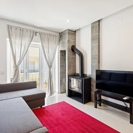 Apartment 113 - Ocean Breeze Consolacao Atouguia Da Baleia